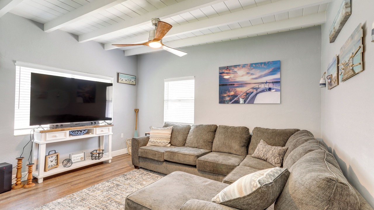 Photo of Bedroom in Pinellas Park