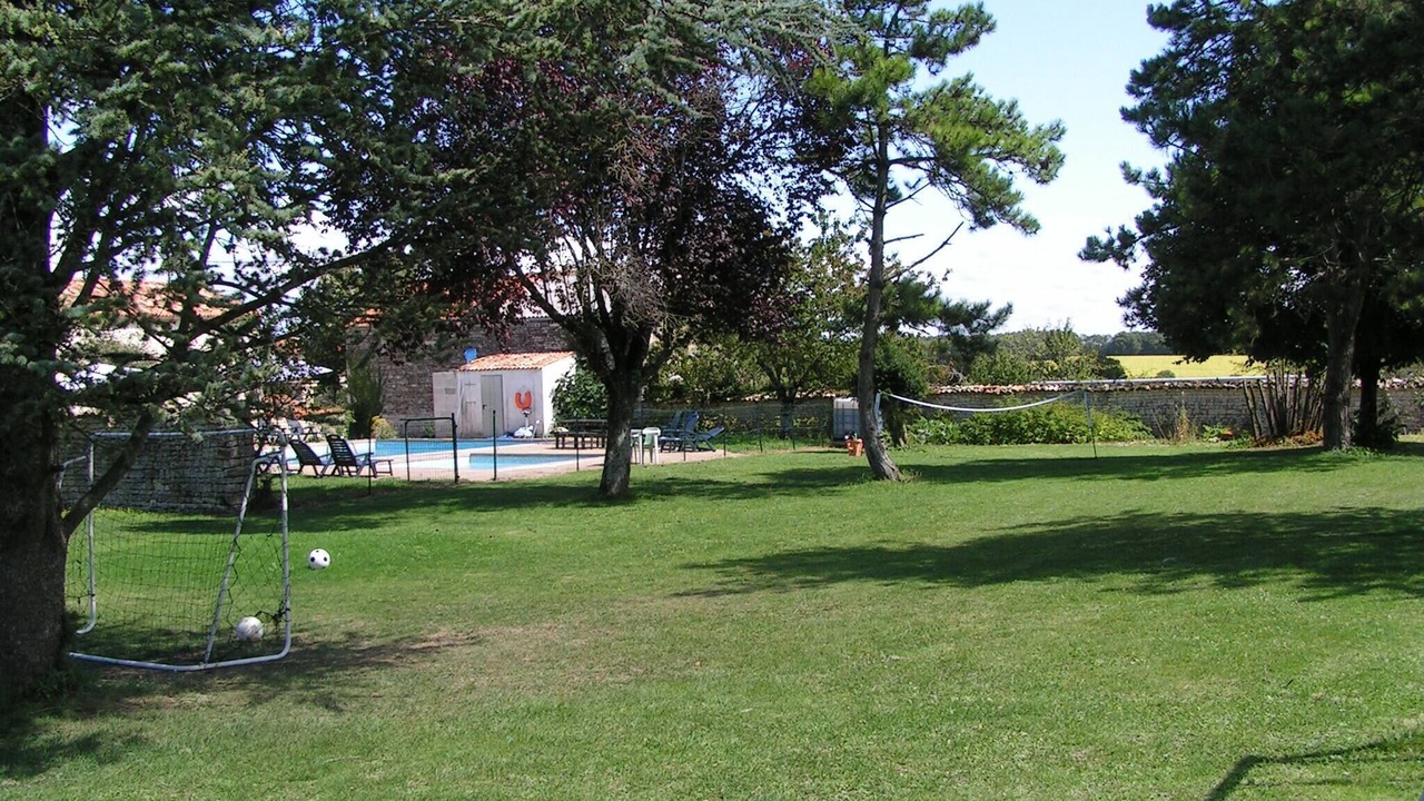 Photo of Others in Duil-sur-le-Mignon