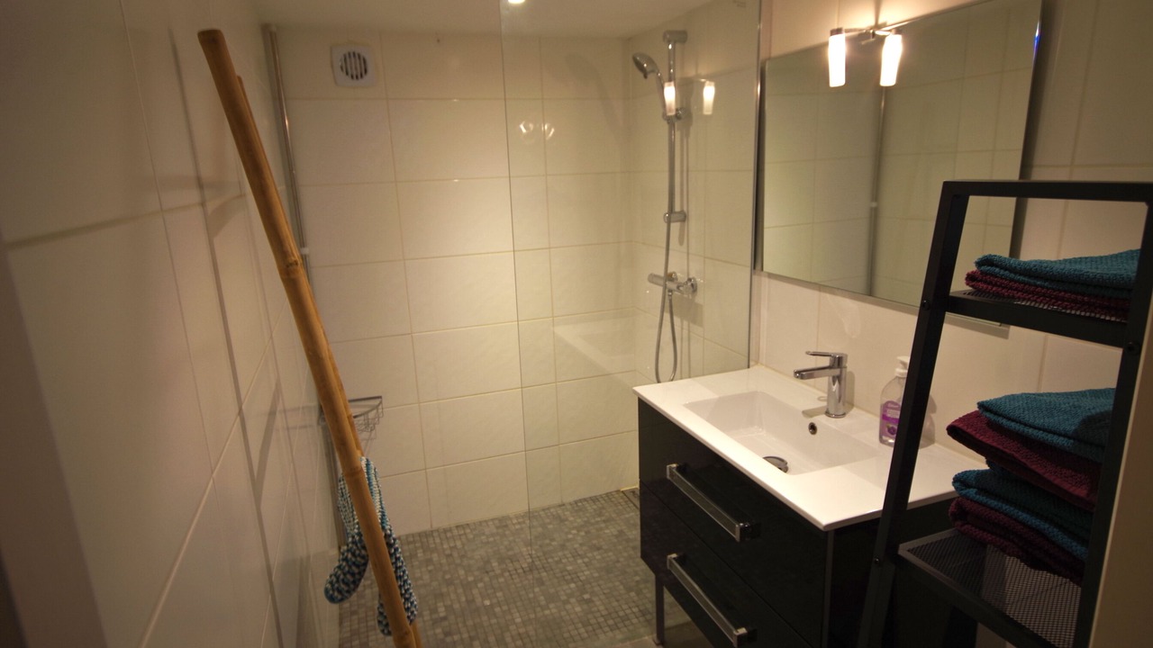 Photo of Bathroom in Saint-Jean-de-Vedas