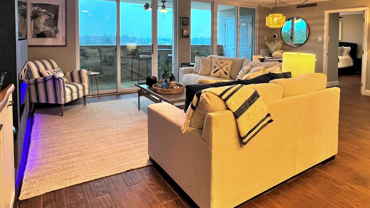 Photo of Livingroom in Mid America