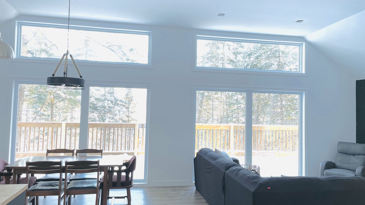 Photo of Livingroom in Amherst