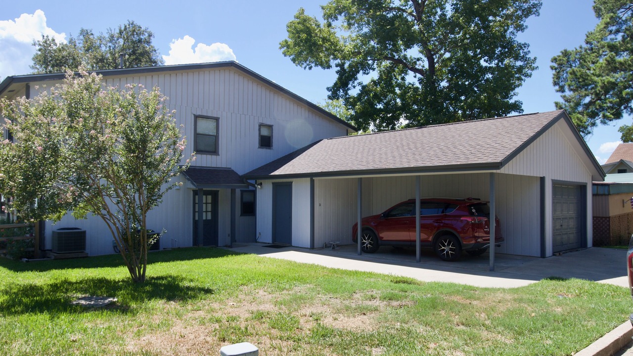 Photo of Others in West Livingston