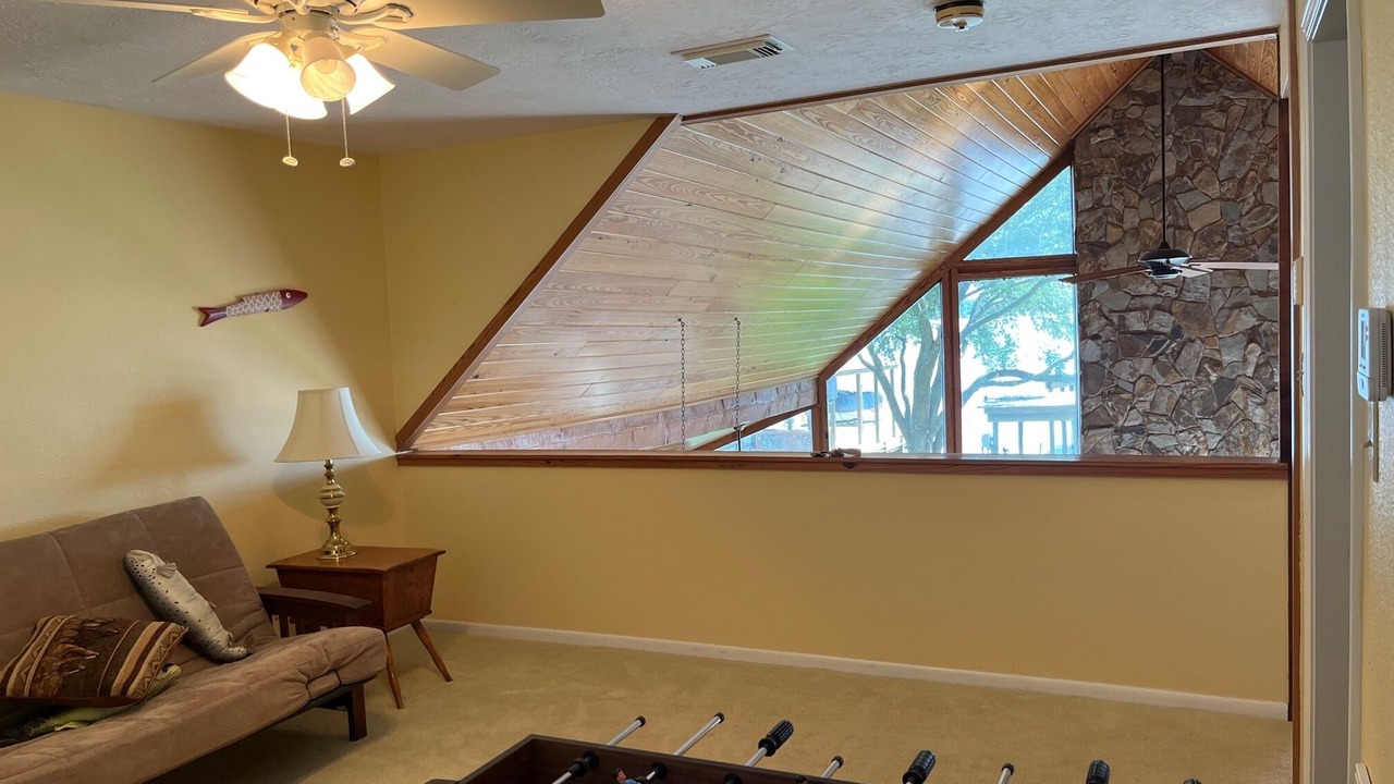 Photo of Bedroom in West Livingston