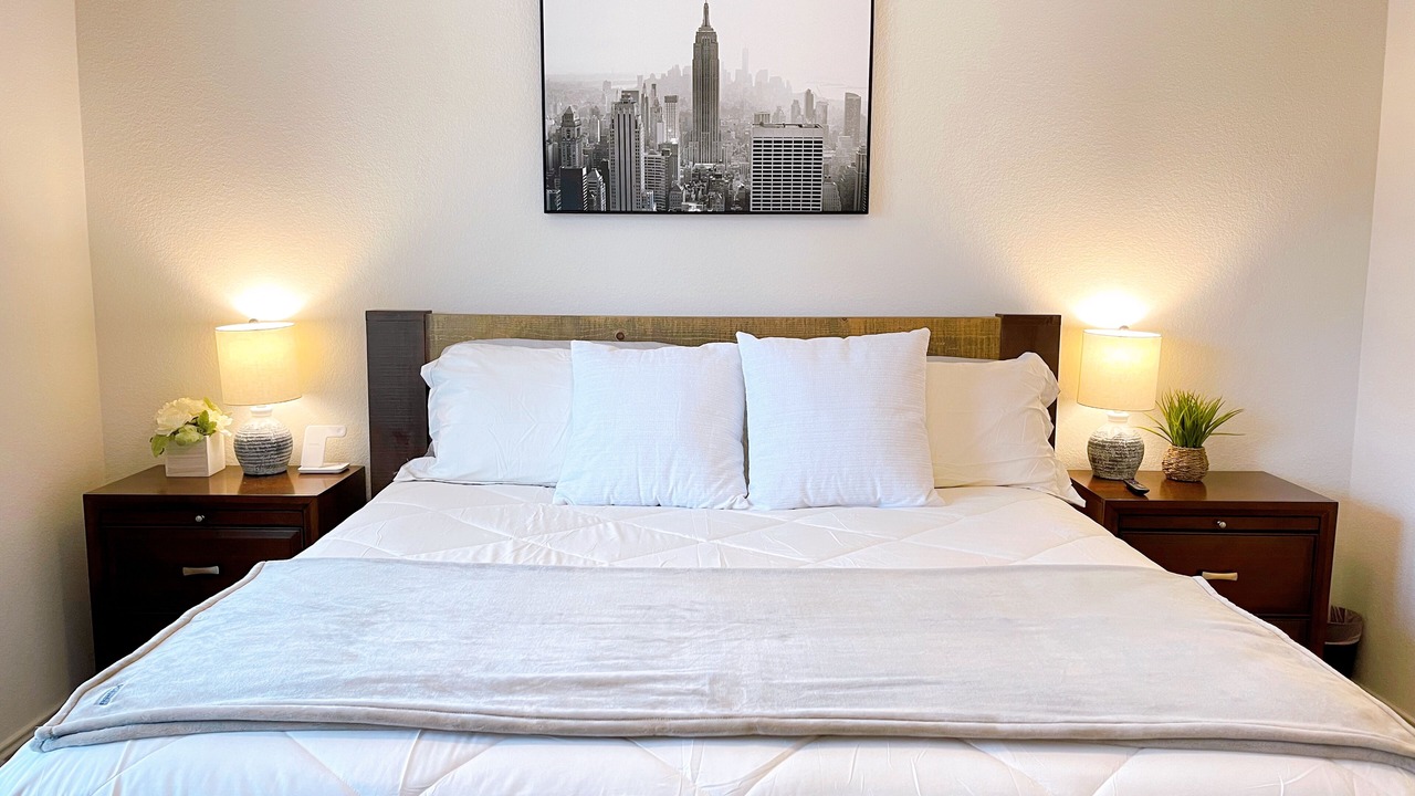 Photo of Bedroom in Kyle