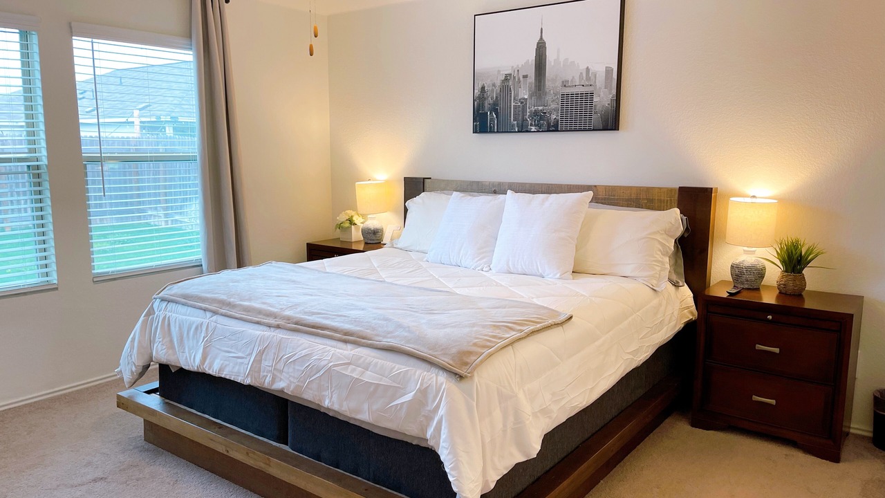 Photo of Bedroom in Kyle