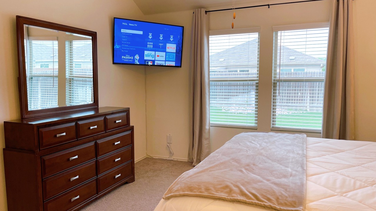 Photo of Bedroom in Kyle