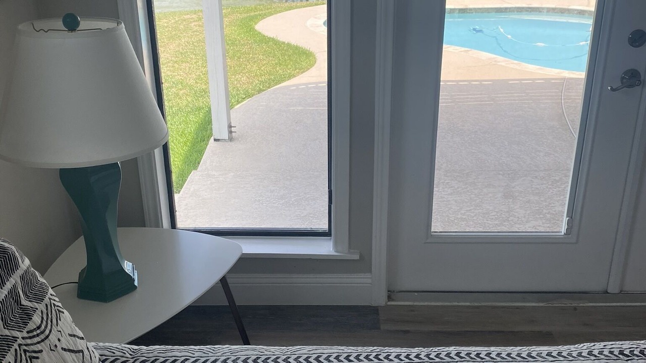 Photo of Bedroom in Bacliff