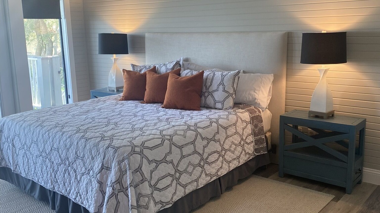 Photo of Bedroom in Bacliff