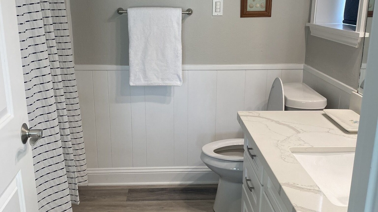 Photo of Bathroom in Bacliff