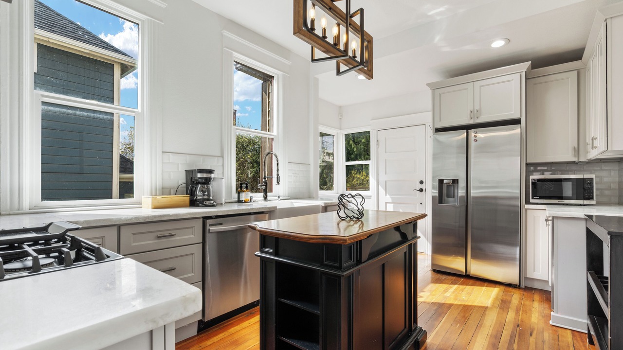 Photo of Kitchen in Minor