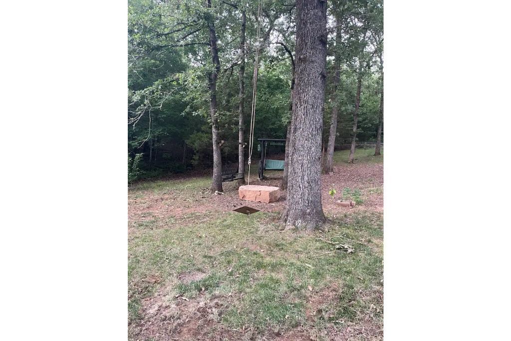 Photo of Outdoor in Pettit