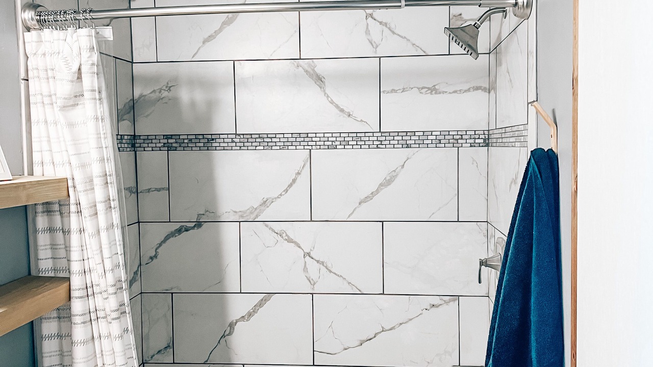 Photo of Bathroom in Hoyt