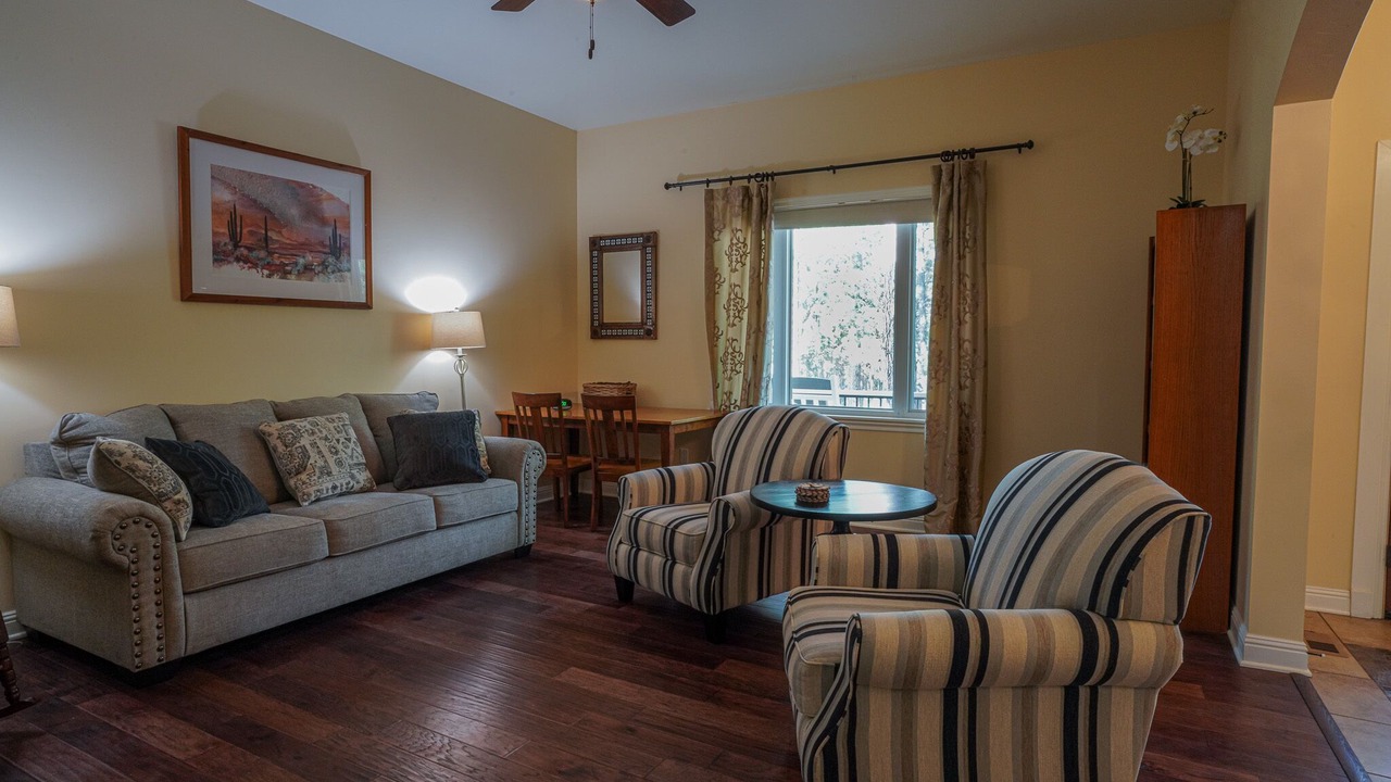 Photo of Livingroom in Lakeside