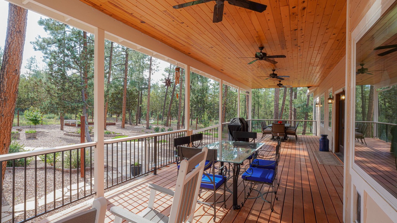 Photo of Outdoor in Lakeside