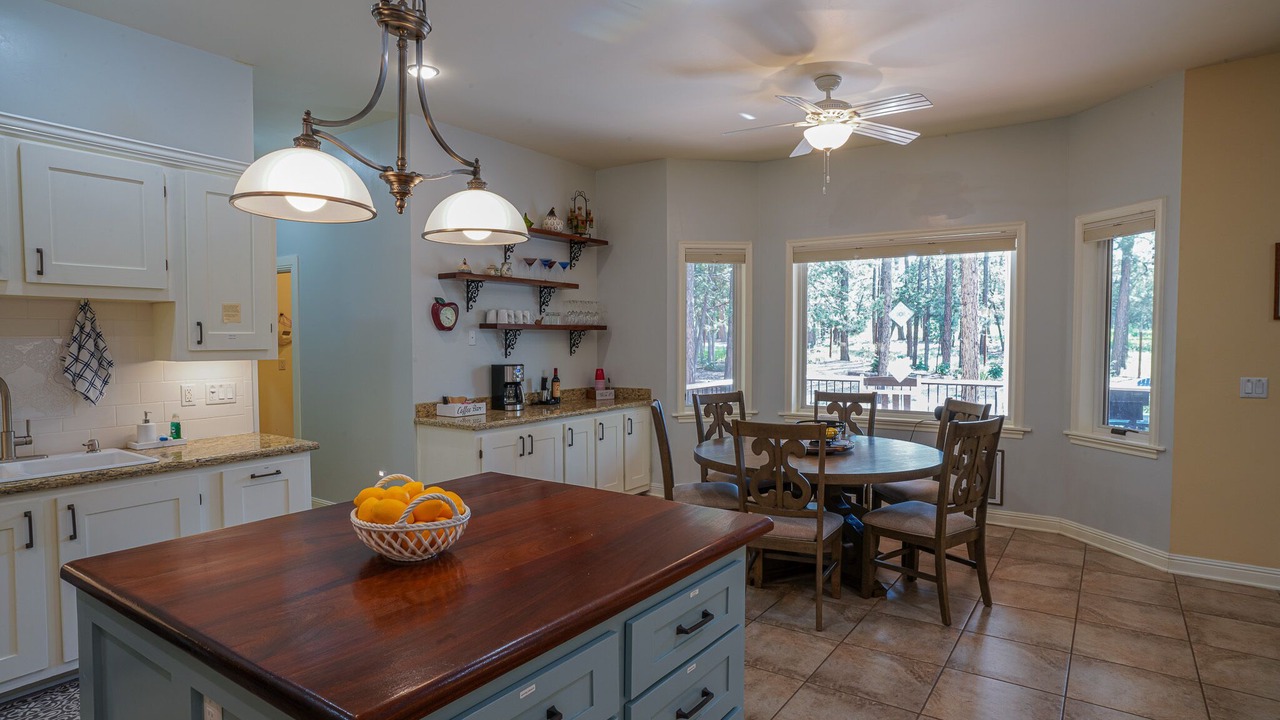 Photo of Kitchen in Lakeside