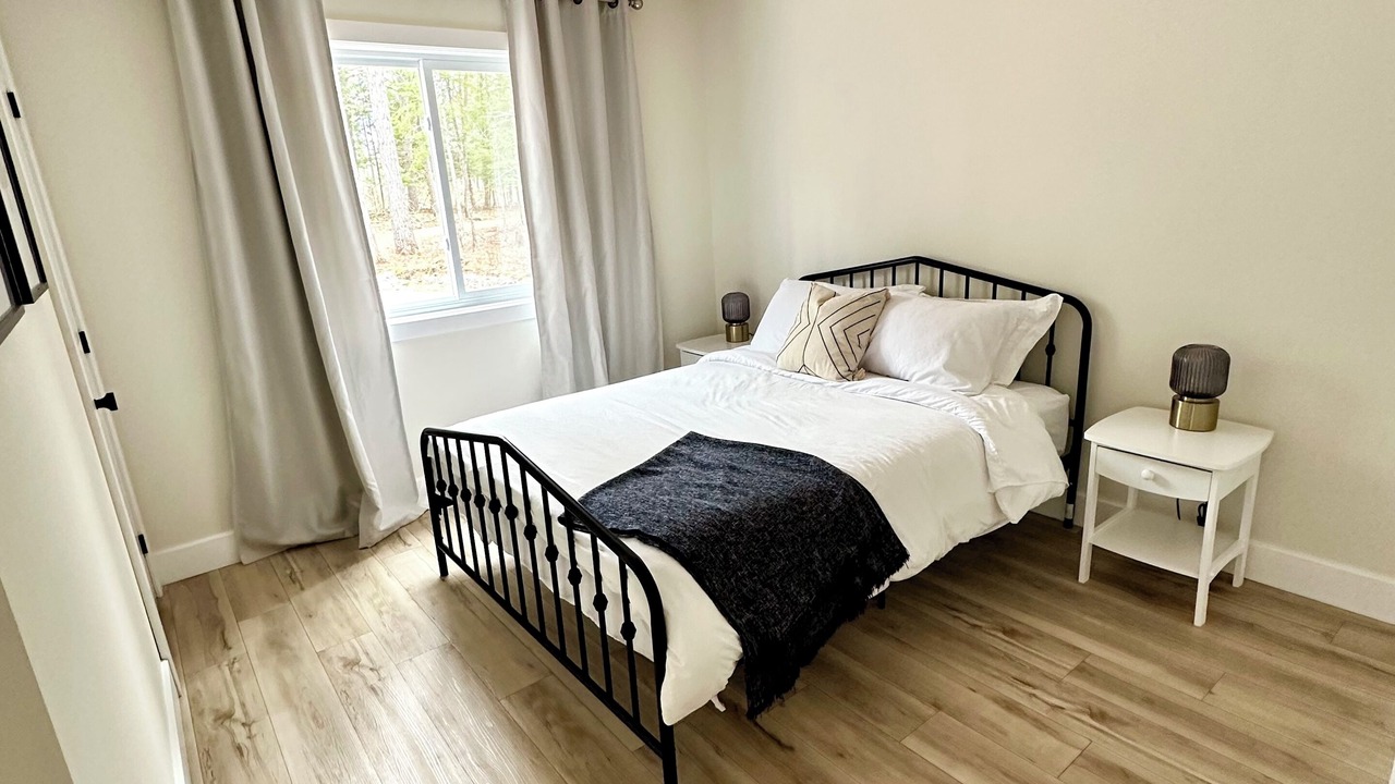 Photo of Bedroom in Mansfield-et-Pontefract