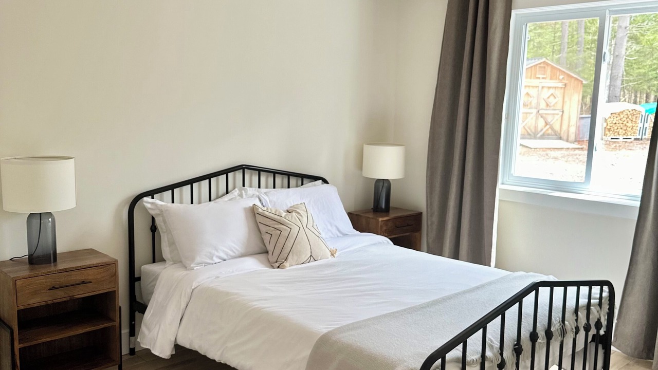 Photo of Bedroom in Mansfield-et-Pontefract