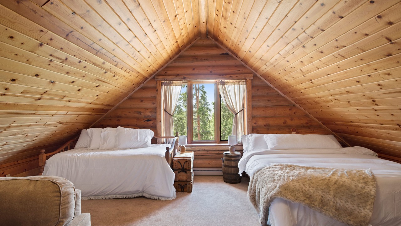 Photo of Bedroom in Sunset Ridge