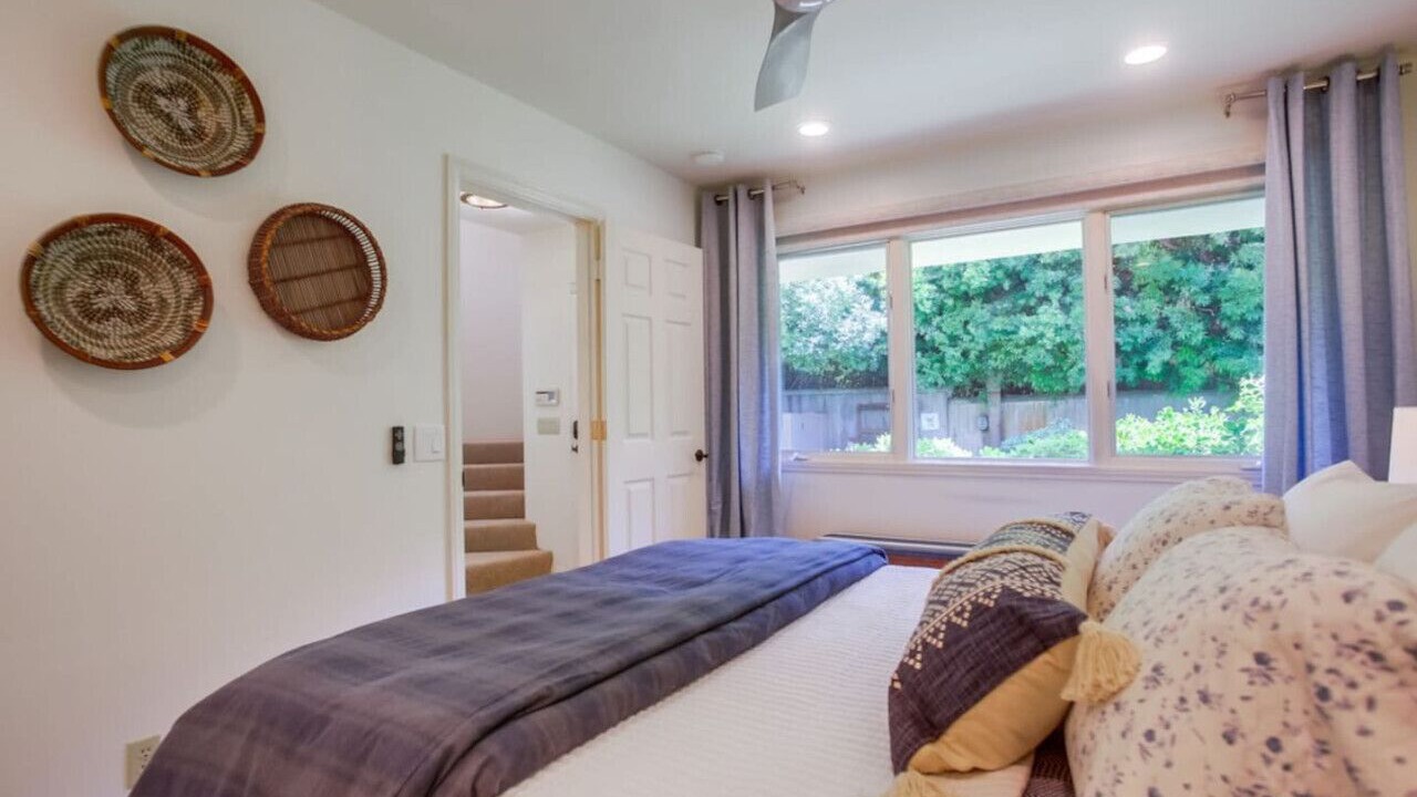 Photo of Bedroom in Del Mar