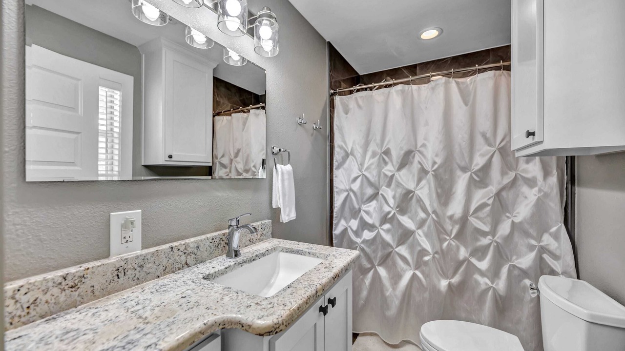 Photo of Bathroom in Granite Shoals