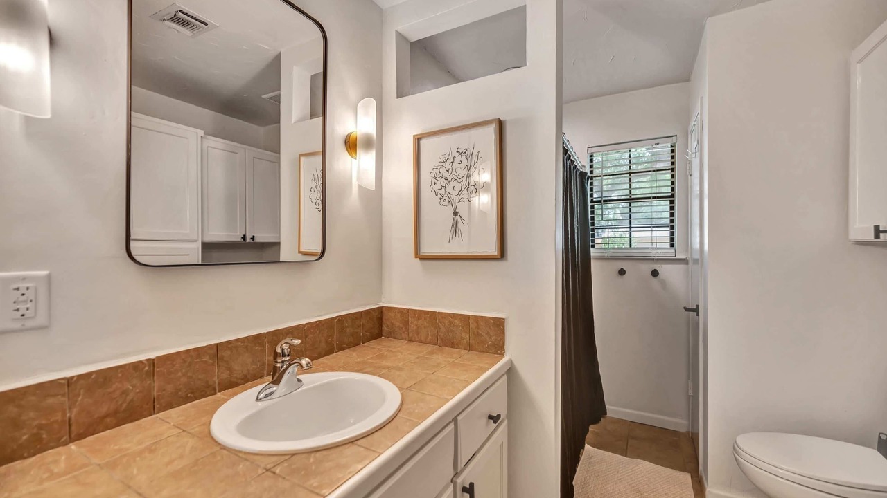 Photo of Bathroom in Granite Shoals