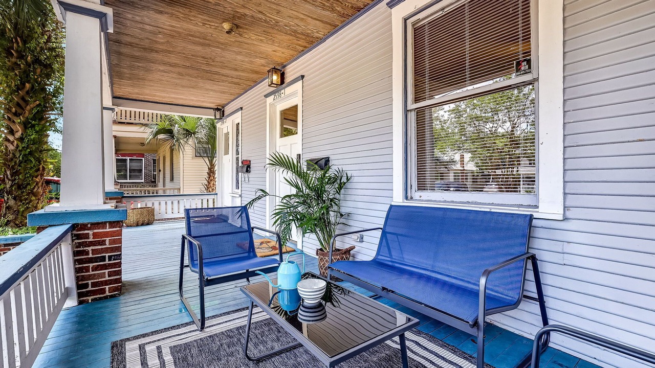 Photo of Patio Balcony in Riverside