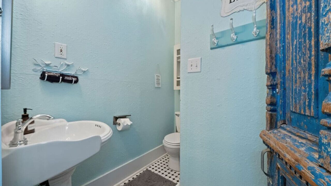 Photo of Bathroom in Prairie Lea
