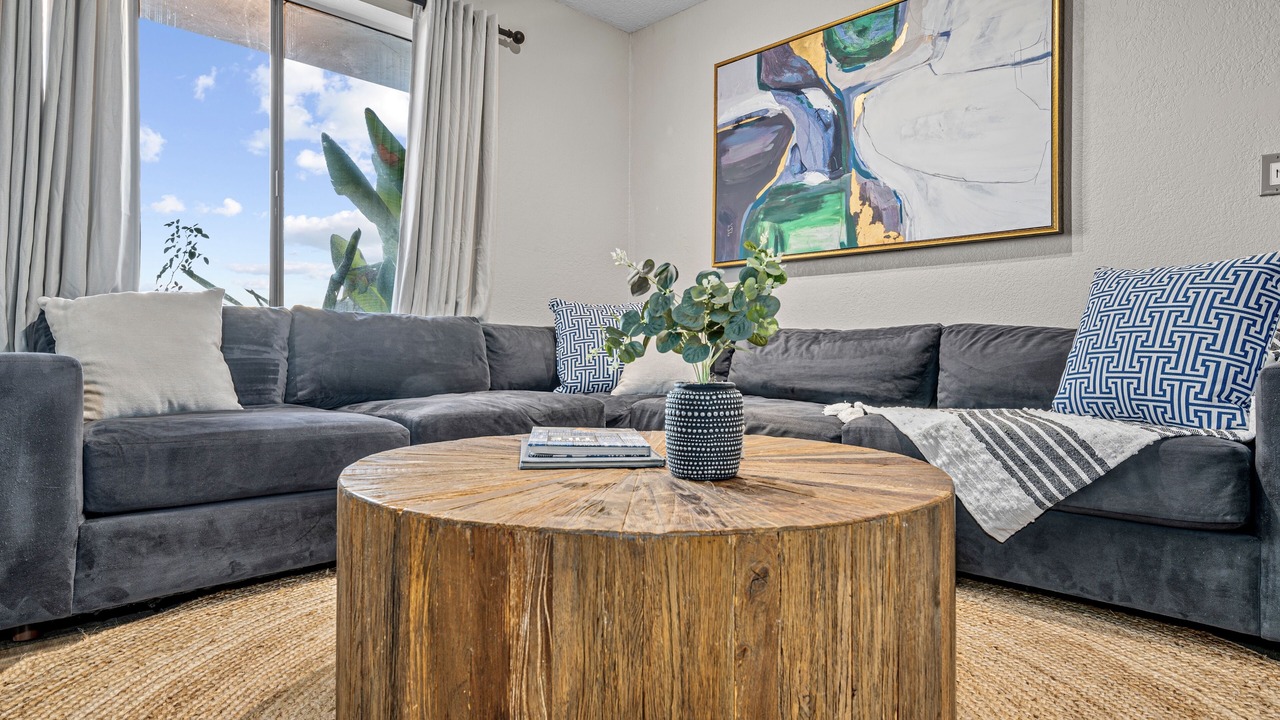 Photo of Livingroom in Winter Gardens