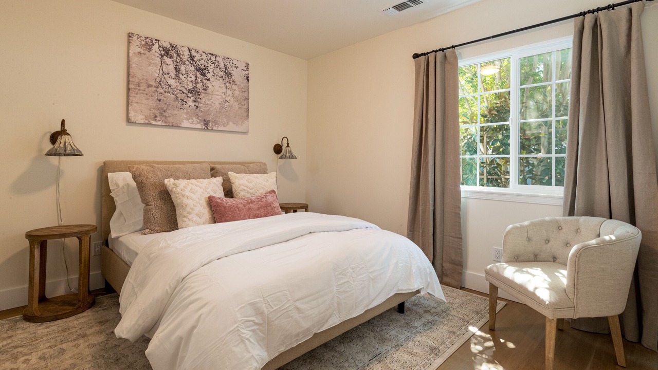 Photo of Bedroom in Solvang