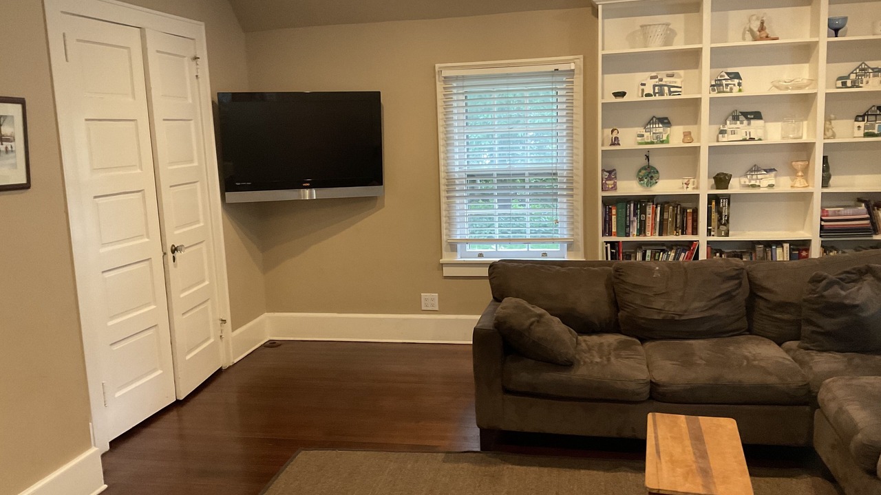 Photo of Livingroom in White Plains