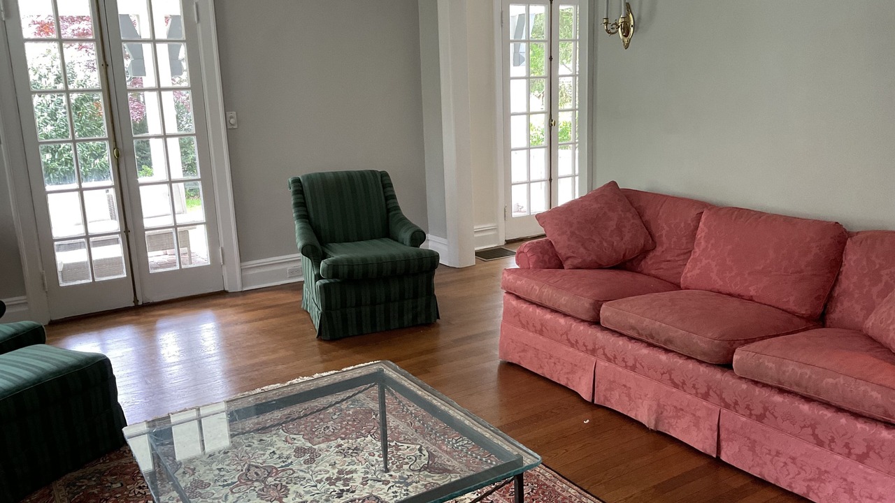 Photo of Livingroom in White Plains