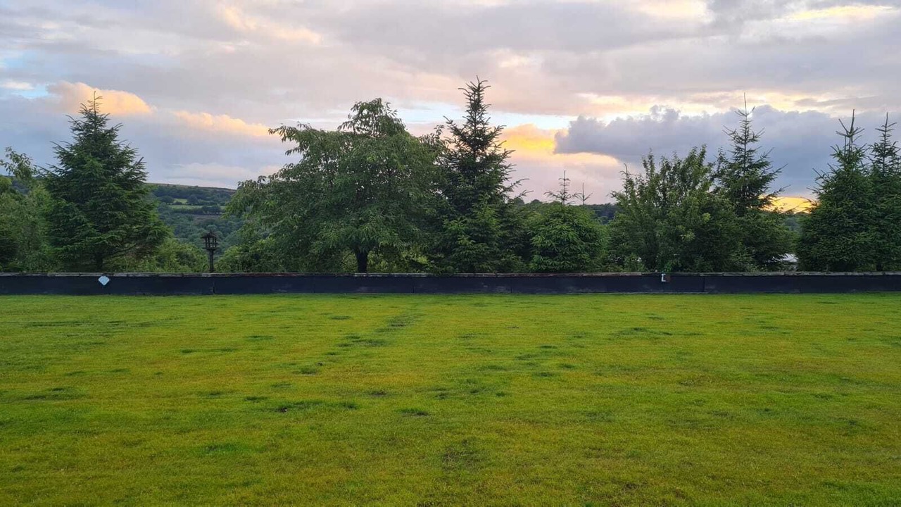 Photo of Others in Ynysddu