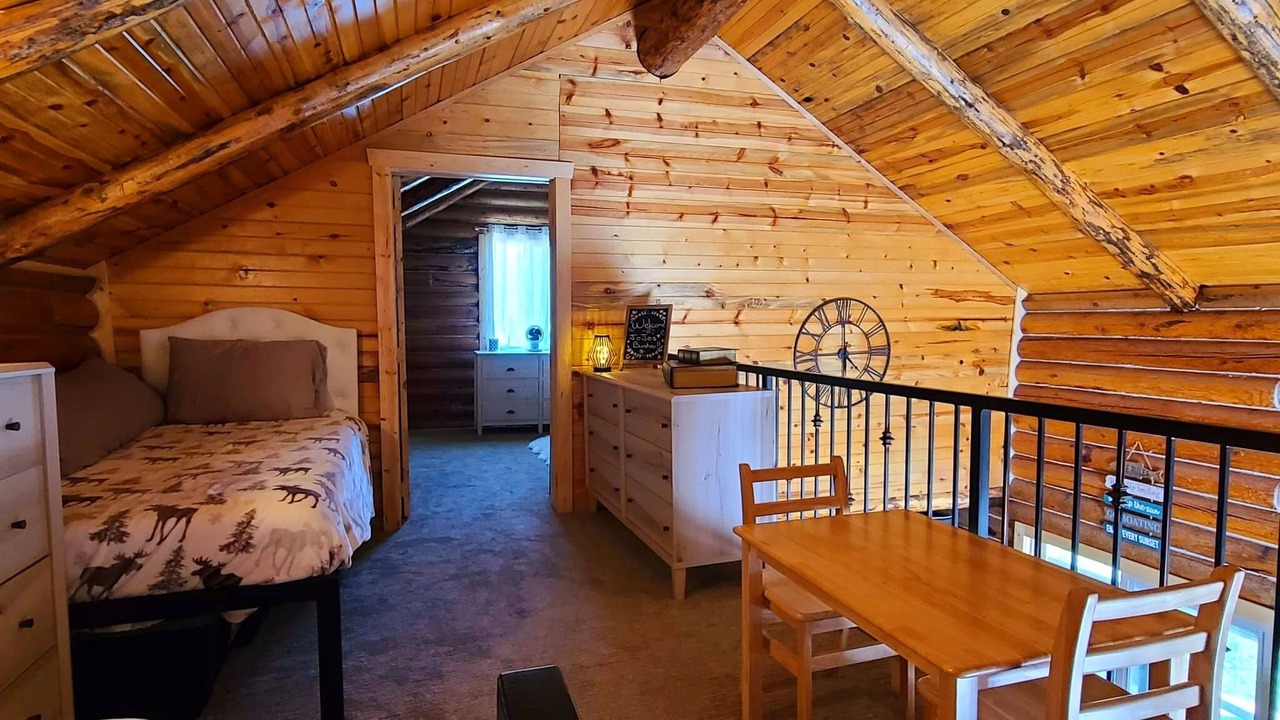 Photo of Bedroom in Palisades