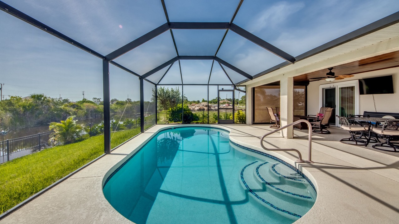 Photo of Outdoor in Jacarandas