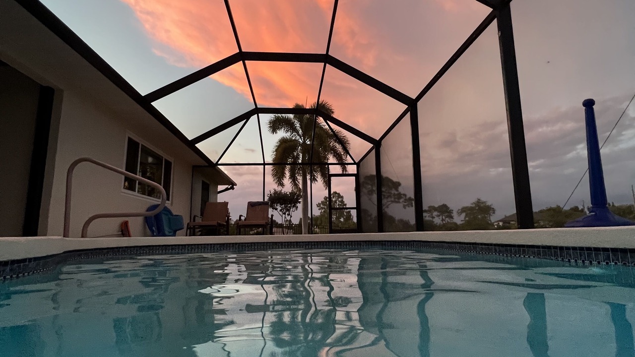 Photo of Outdoor in Jacarandas