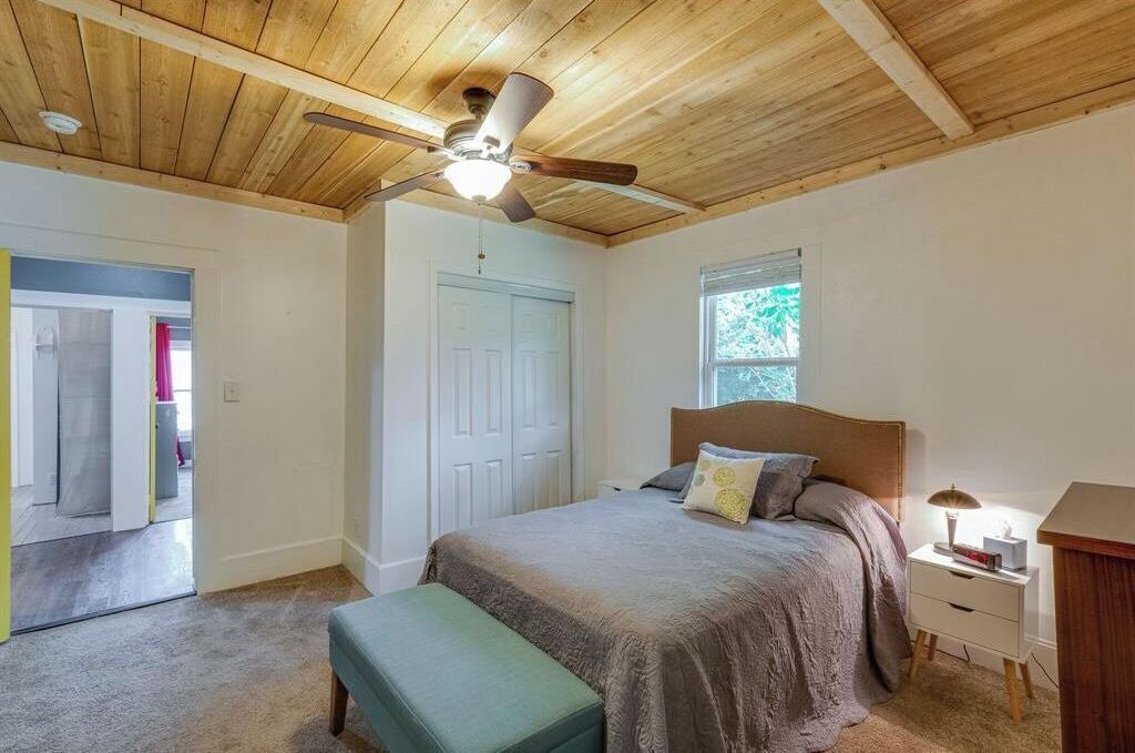 Photo of Bedroom in Denison