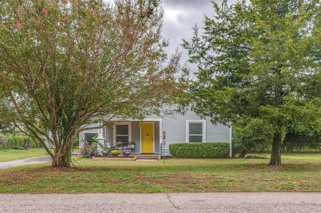 Photo of Outdoor in Denison