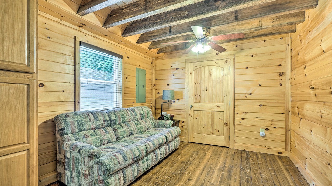 Photo of Bedroom in Chickamauga Lake