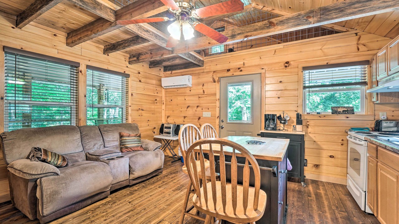 Photo of Livingroom in Chickamauga Lake