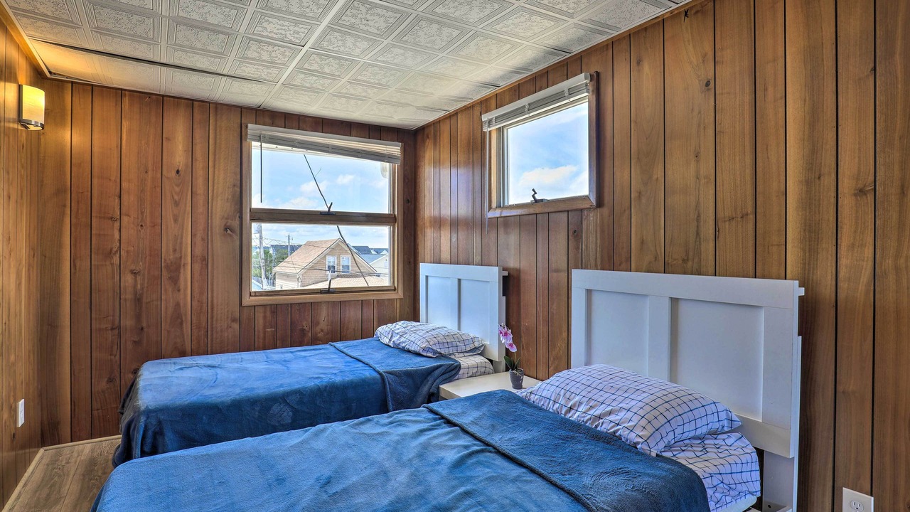 Photo of Others in Salisbury