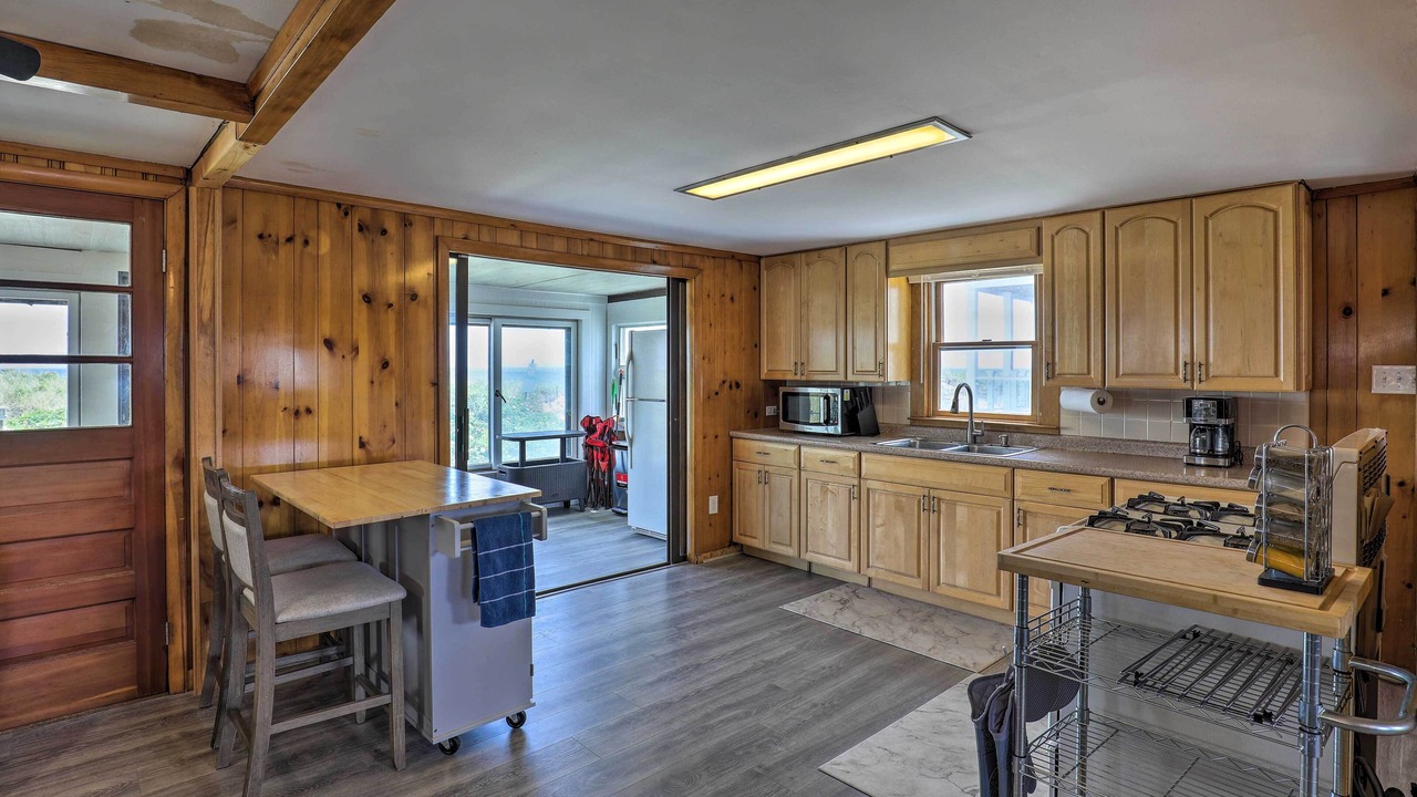 Photo of Others in Salisbury