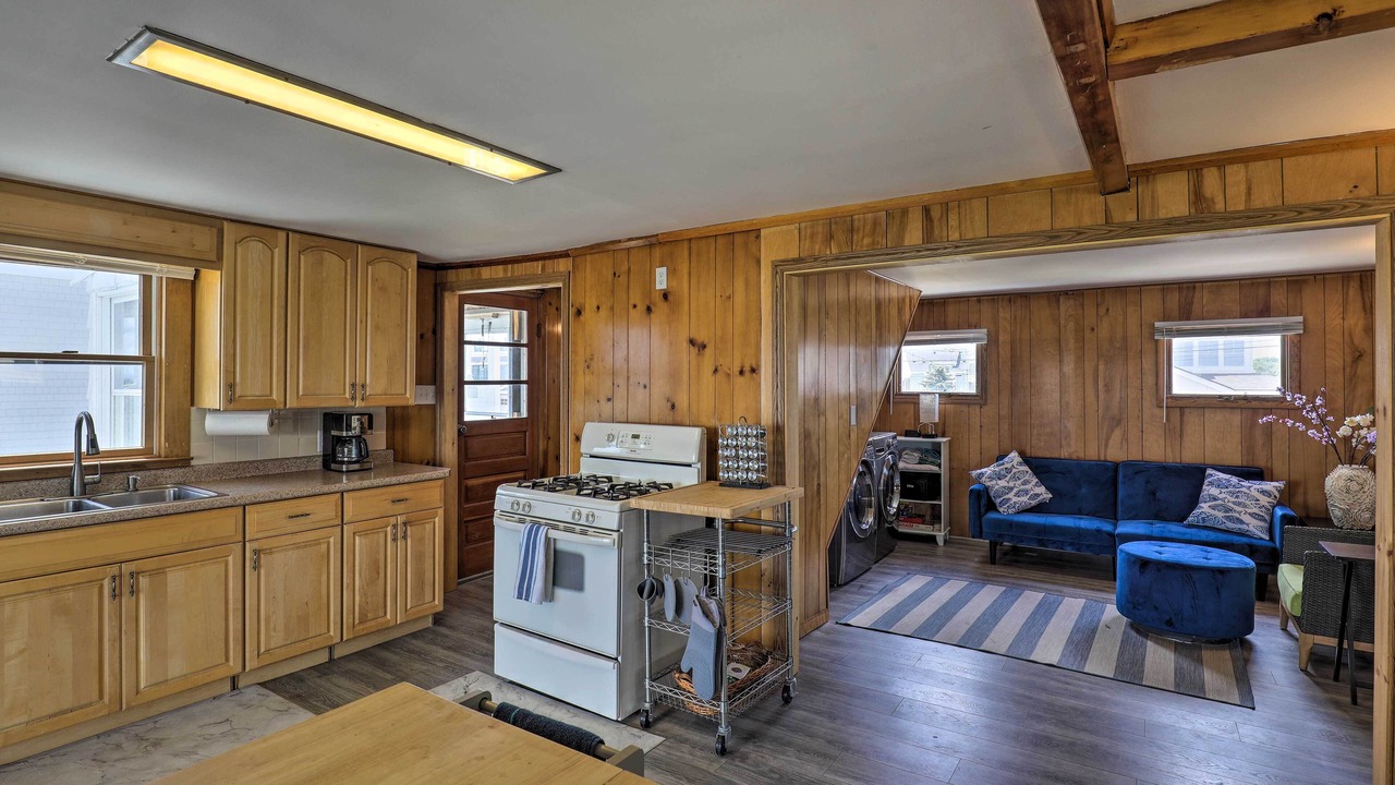 Photo of Others in Salisbury