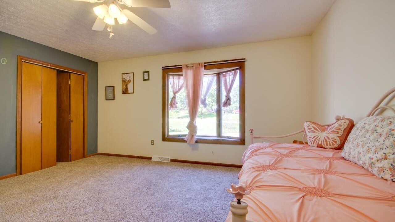 Photo of Bedroom in Waynesville