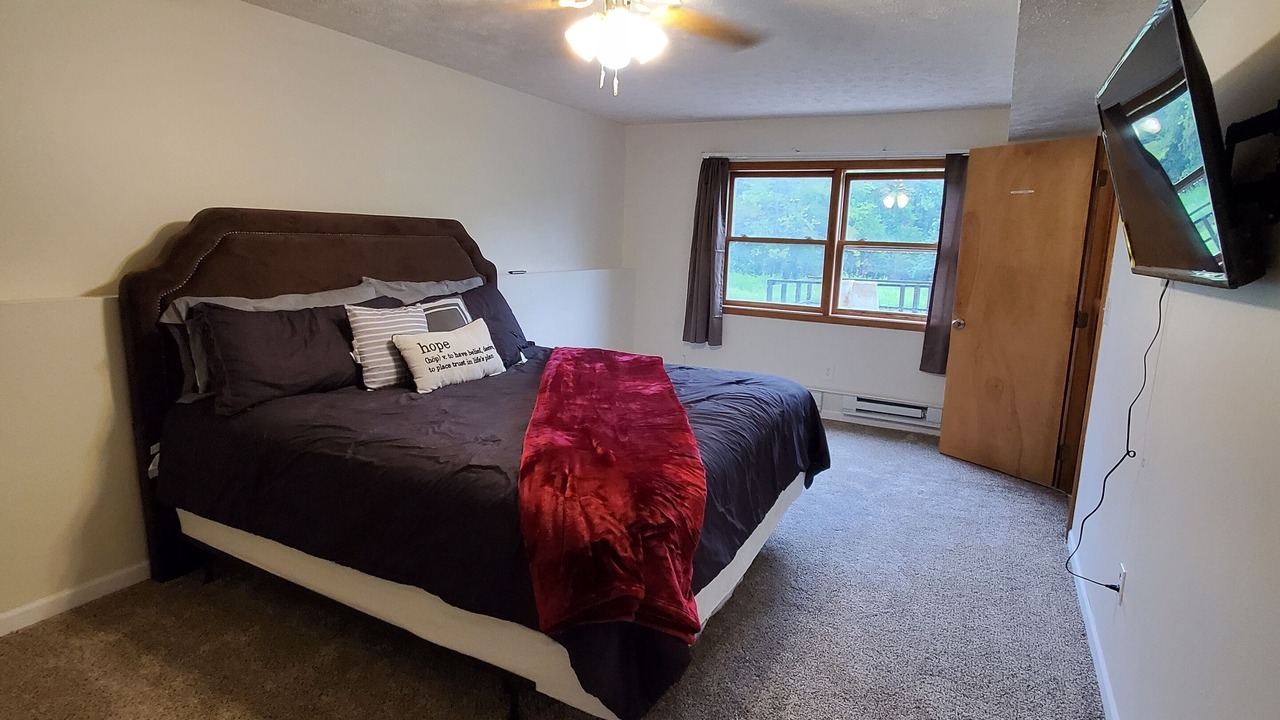 Photo of Bedroom in Waynesville