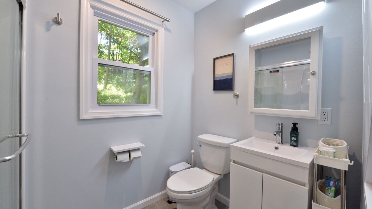 Photo of Bathroom in Greenwood Lake