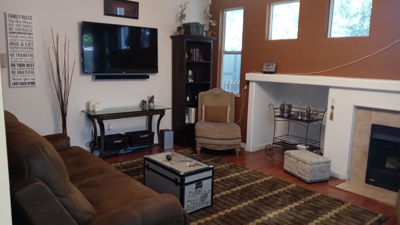 Photo of Bedroom in Willow Creek