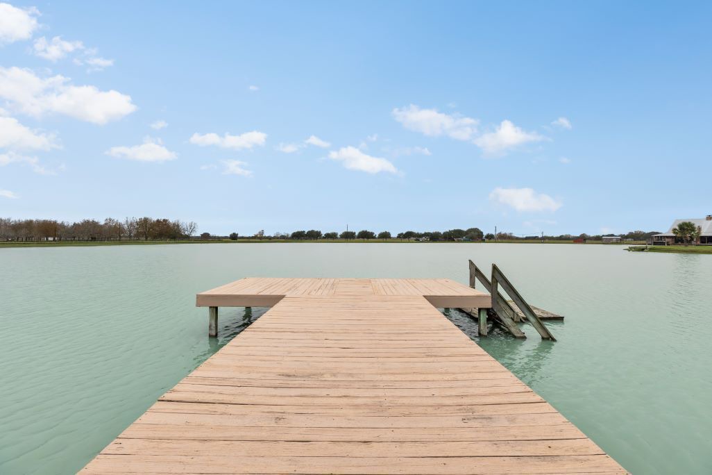 Photo of Outdoor in Elmaton