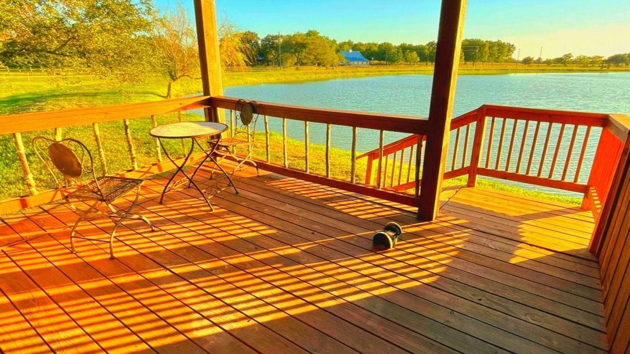 Photo of Patio Balcony in Elmaton