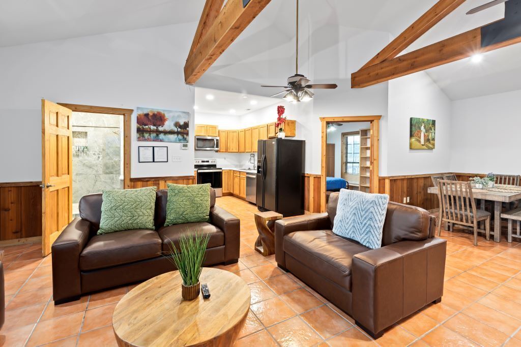 Photo of Livingroom in Elmaton