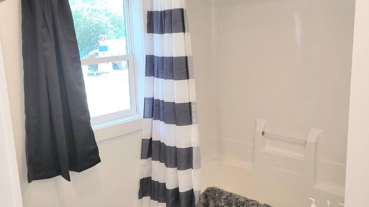 Photo of Bathroom in Arnolds Park